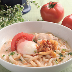 トマロッソキムチうどん